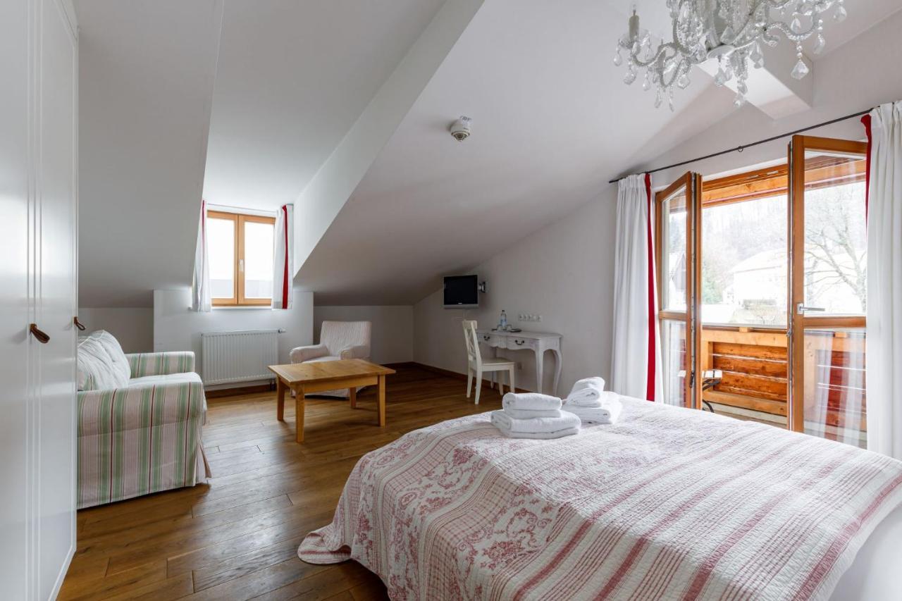 Seebacher Haus โอเบอร์เอาดอร์ฟ ภายนอก รูปภาพ