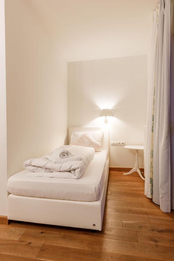 Seebacher Haus โอเบอร์เอาดอร์ฟ ภายนอก รูปภาพ